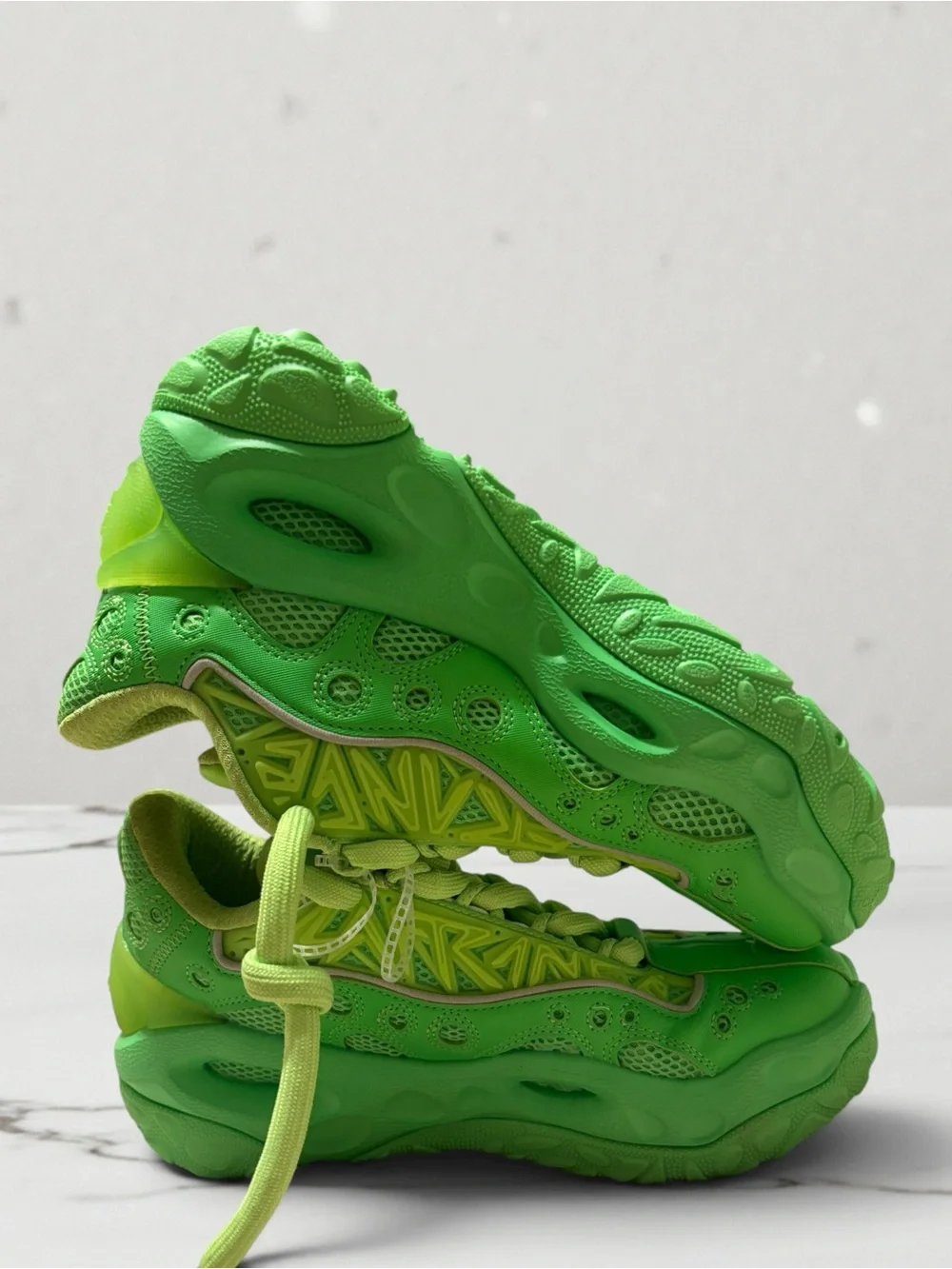 PUMA LaFrancé RNR LaMelo Ball Fluro Green Green Glare Men’s Size 10 312274-04